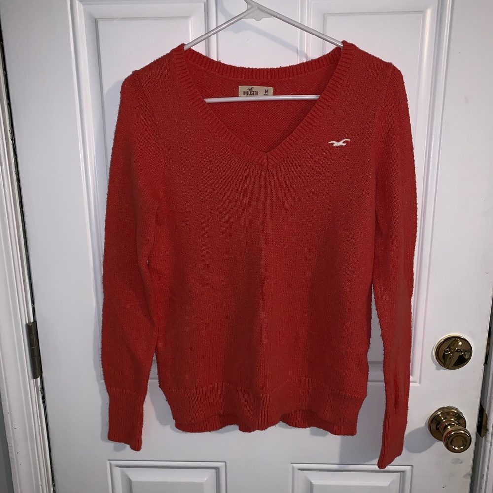 Hollister V neck sweater